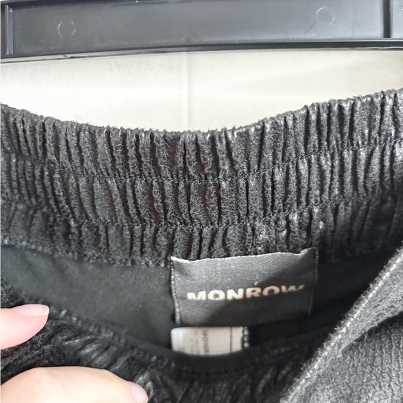 Monrow pull on pants ankle jogger size M - Picture 2 of 5